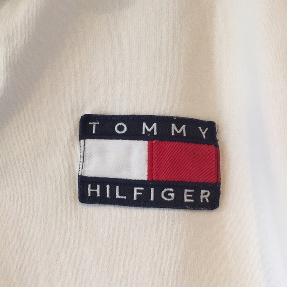 Tommy Hilfiger Men’s Shirt - Picture 5 of 6
